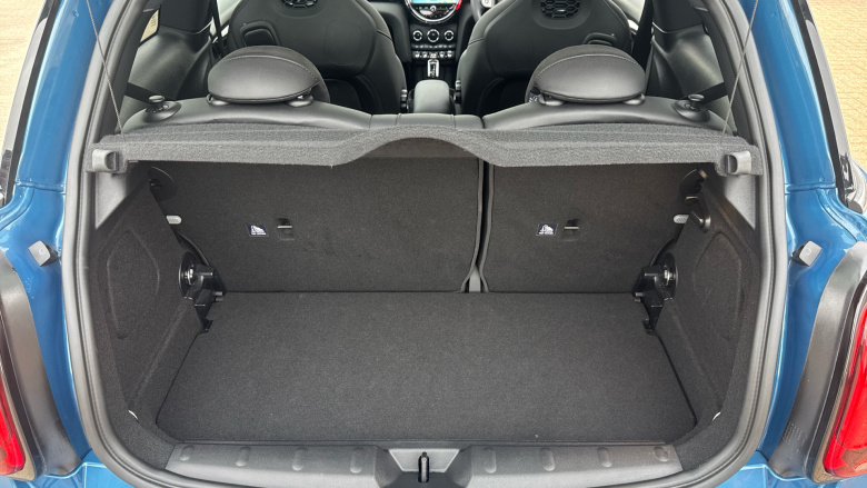 MINI Hatchback 1.5 Cooper Sport 3dr Auto Petrol Hatchback